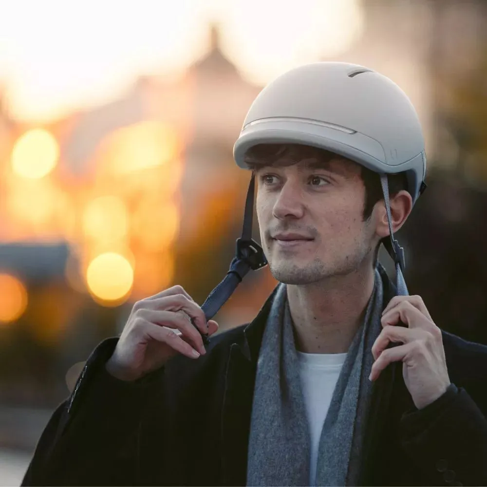 Faro Smart Helmet by UNIT 1